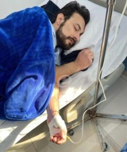 ممثل