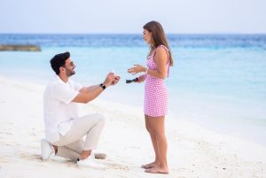 منى ابو حمزة، لبنان