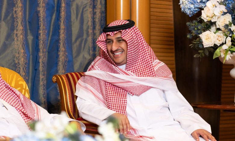 أحمد بن سلطان آل سعود