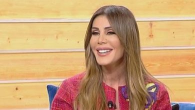 يمنى شري