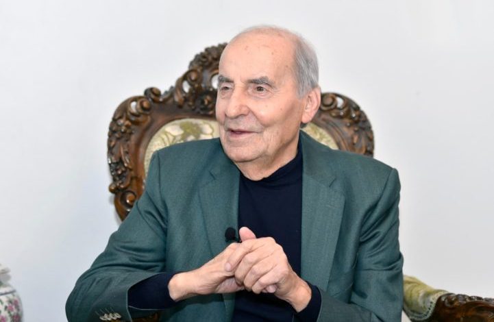 طليع حمدان