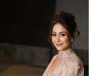 منة شلبي
