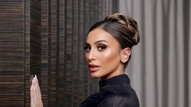 دينا الشربيني، حلا شيحا