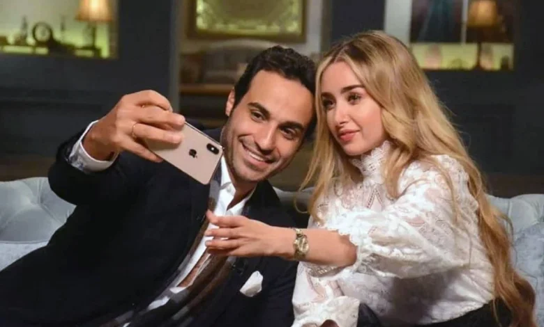 أحمد فهمي، هنا الزاهد