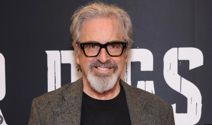 روبرت كارادين