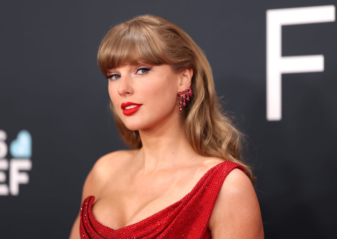 تايلور سويفت