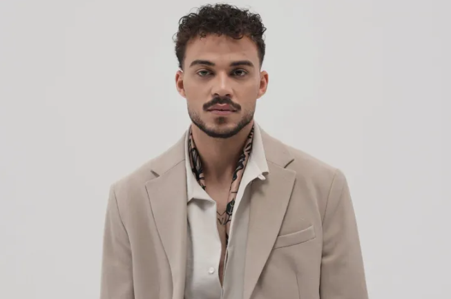 حسام السيلاوي